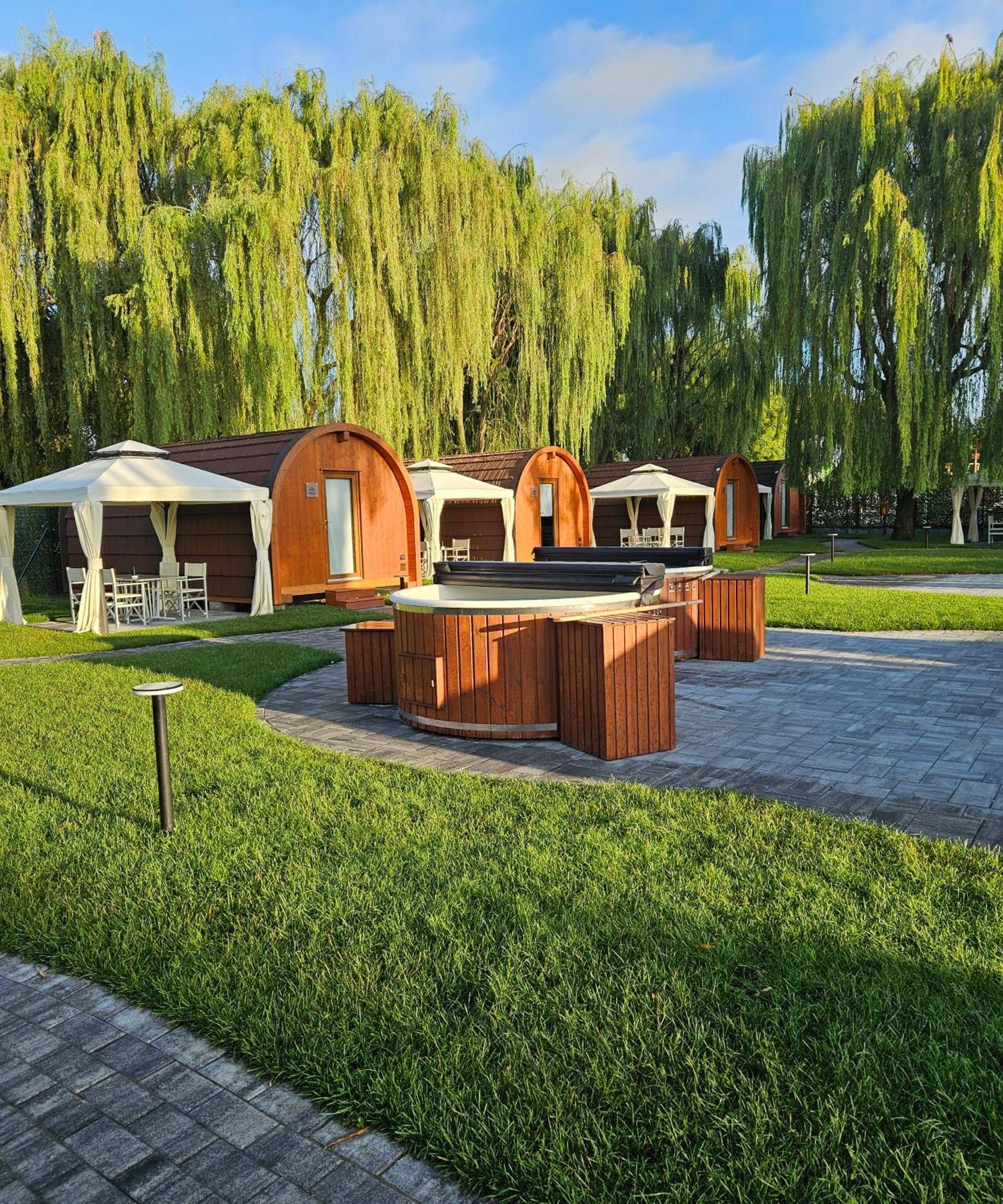 Vicolungo Glamour Lodge & Spa - Free Spa Hot Tub E Sauna Eksteriør billede
