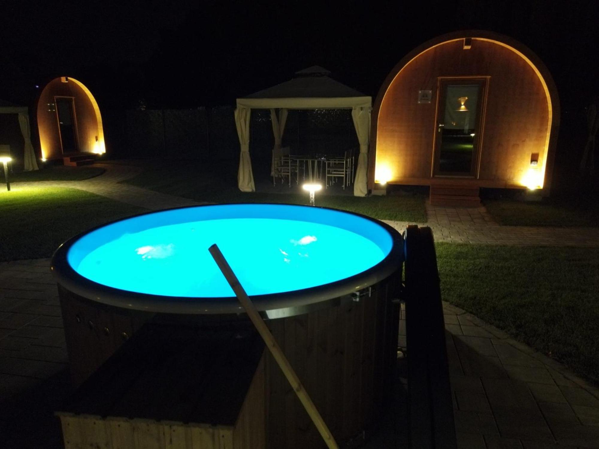 Vicolungo Glamour Lodge & Spa - Free Spa Hot Tub E Sauna Eksteriør billede