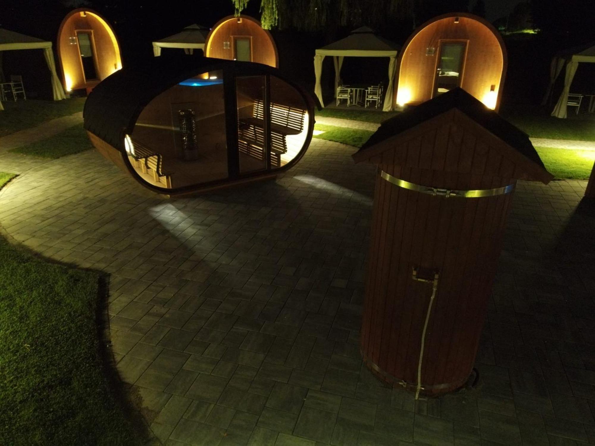 Vicolungo Glamour Lodge & Spa - Free Spa Hot Tub E Sauna Eksteriør billede