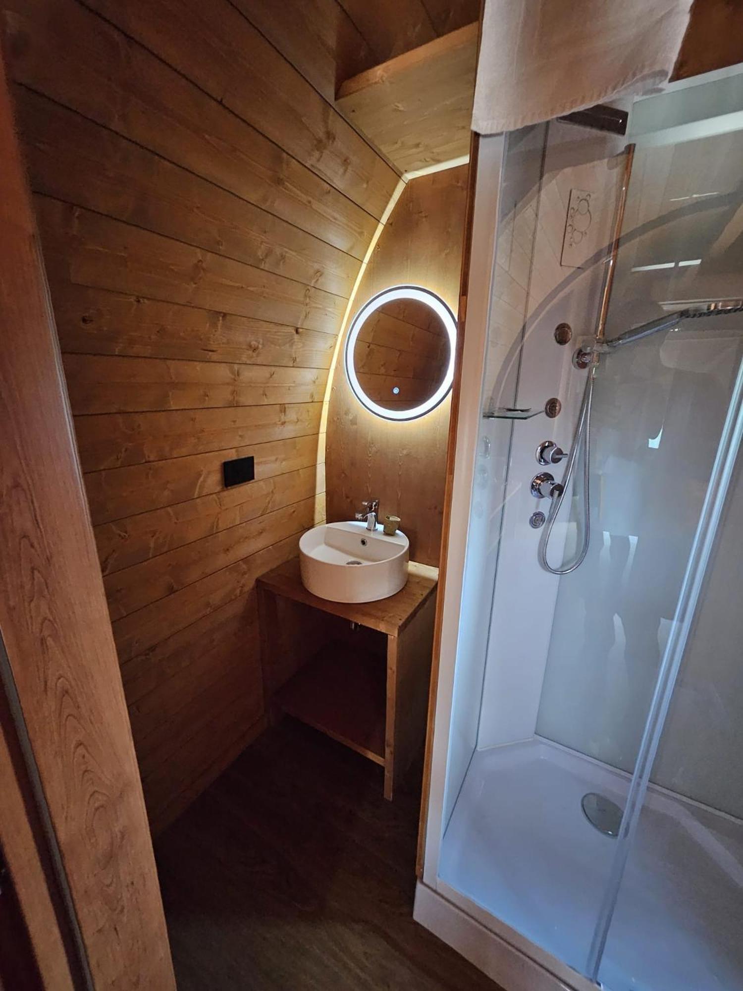 Vicolungo Glamour Lodge & Spa - Free Spa Hot Tub E Sauna Eksteriør billede