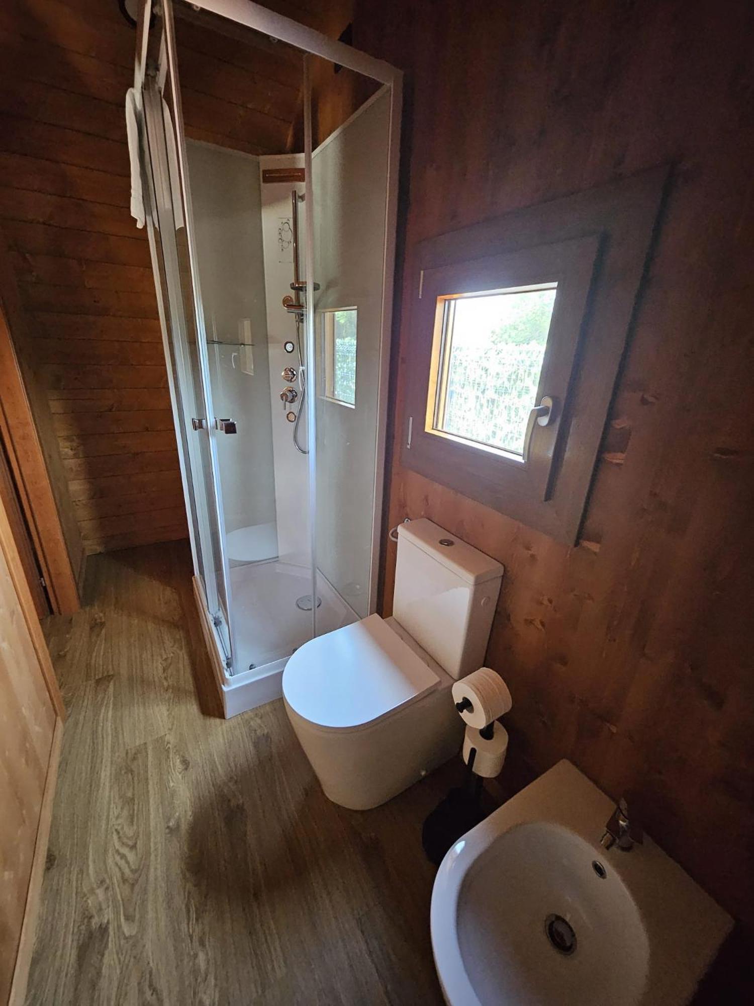 Vicolungo Glamour Lodge & Spa - Free Spa Hot Tub E Sauna Eksteriør billede