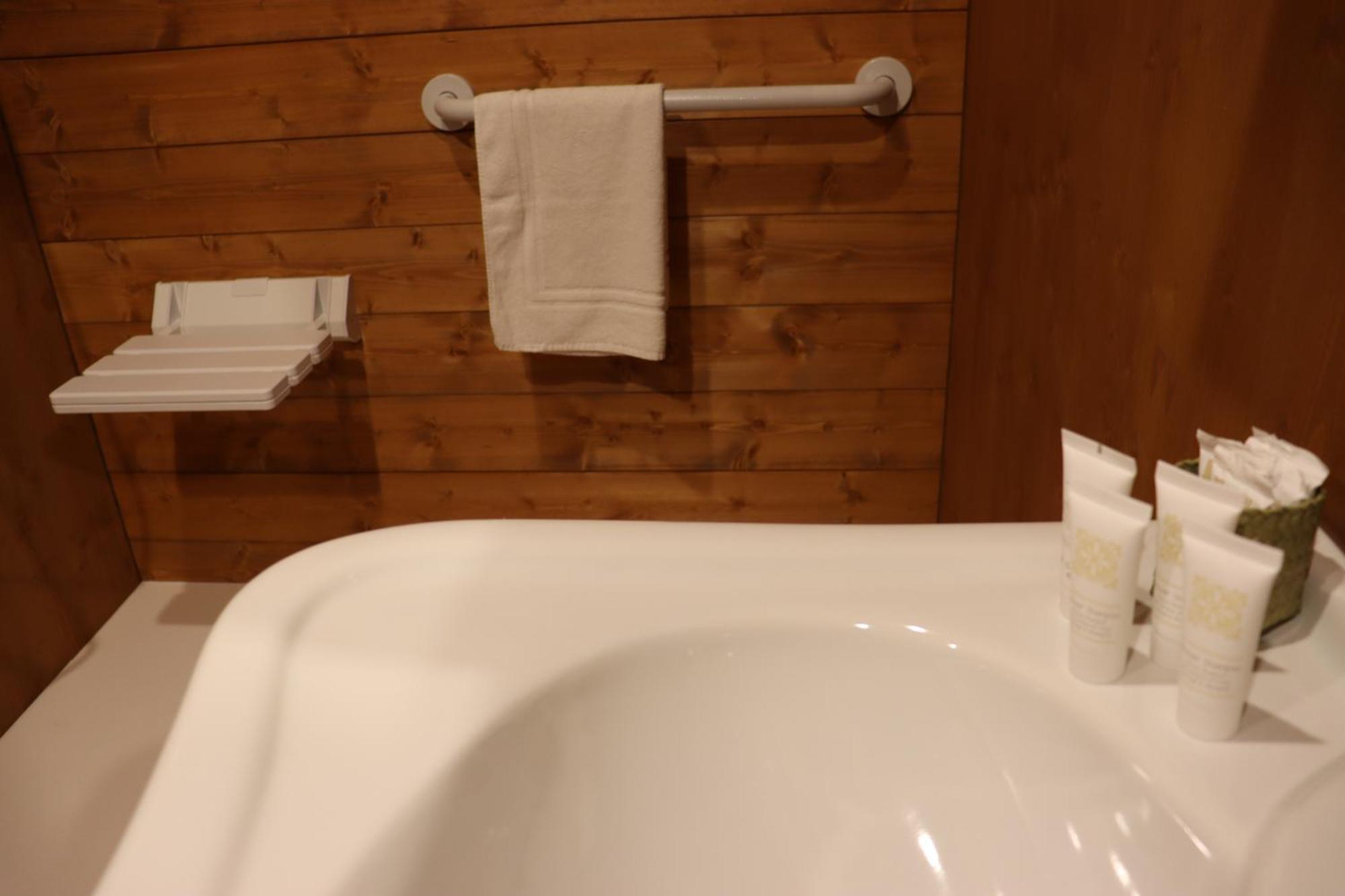 Vicolungo Glamour Lodge & Spa - Free Spa Hot Tub E Sauna Eksteriør billede