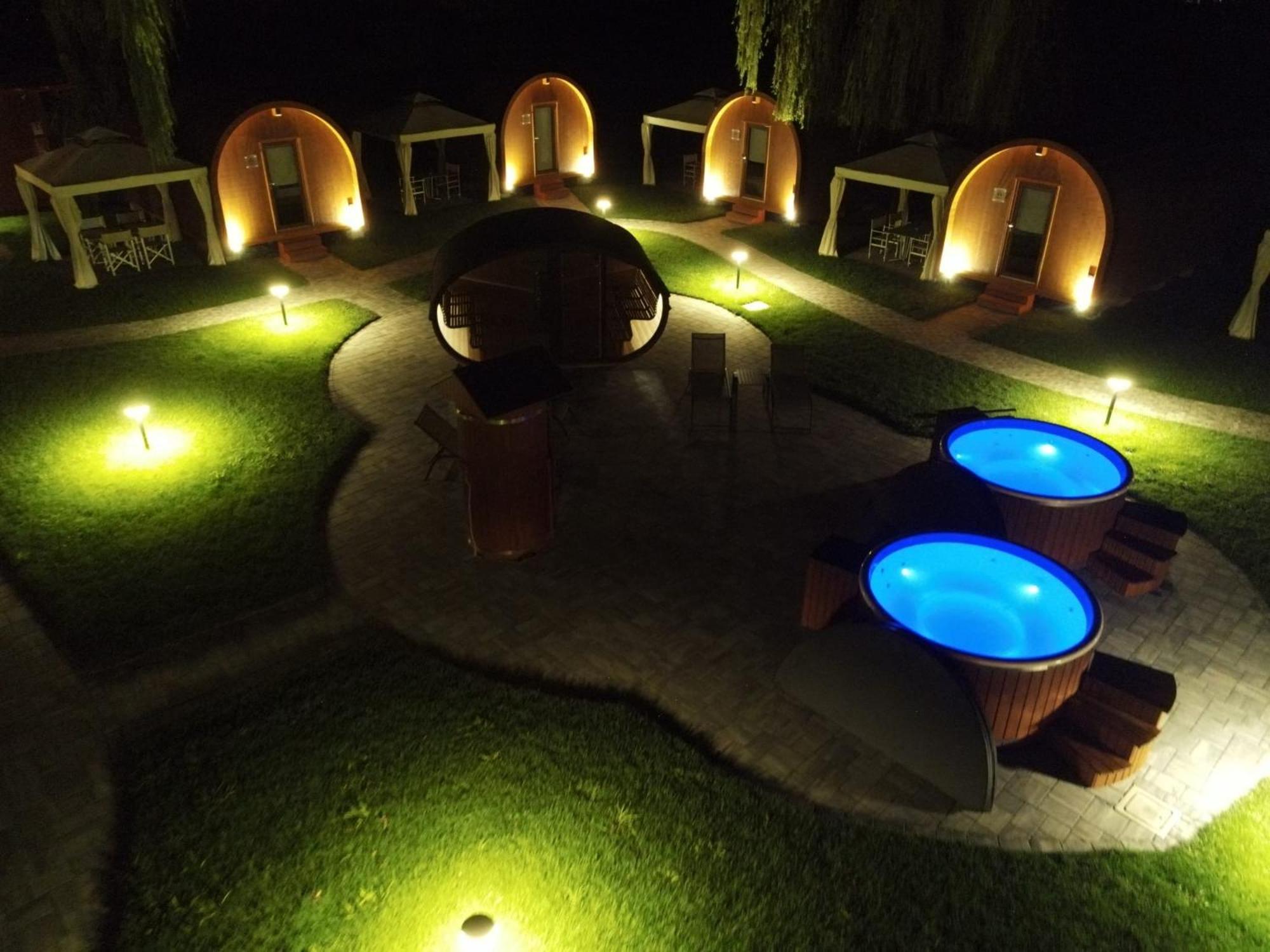 Vicolungo Glamour Lodge & Spa - Free Spa Hot Tub E Sauna Eksteriør billede